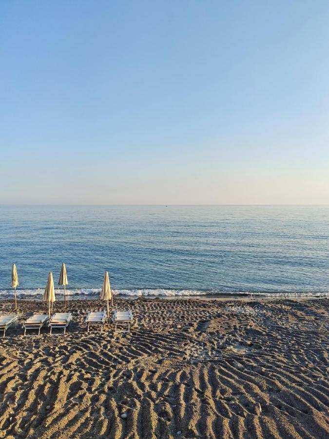 Apartamento Casa Mare D'Arancio Bordighera Exterior foto